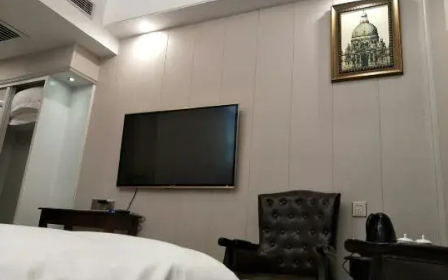 Chaoyang Hotel