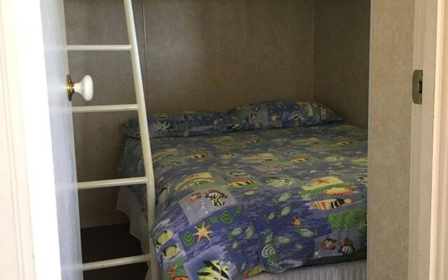 Riviera Caravan Park