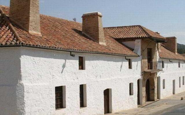 hotelImage