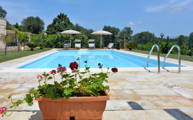 Mansion With Pool Ostuni