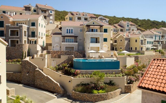 Lustica Bay Marina