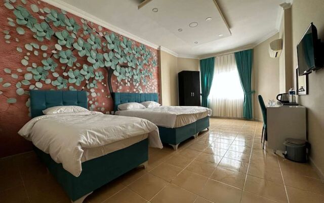 Nus Grand Hotel