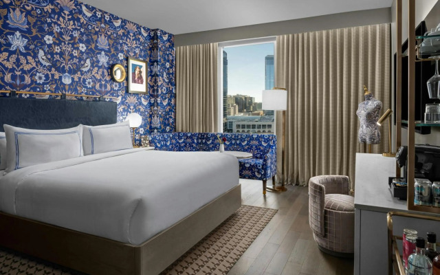 The Dorian, Autograph Collection