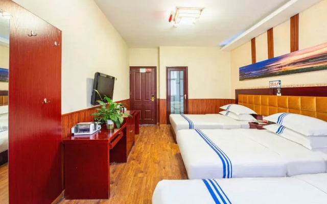 Donghao Hotel (Xichang tourism distribution center store)