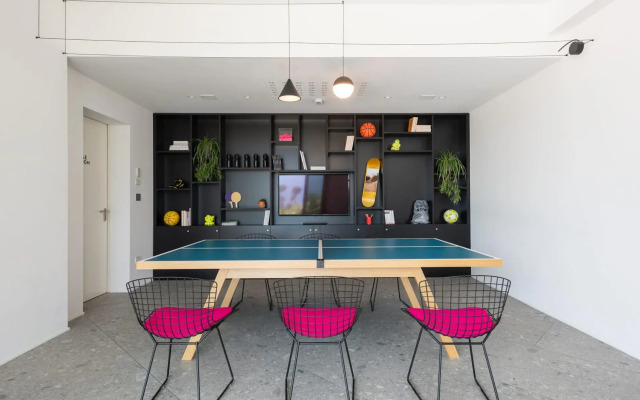 Hoody Active & Happiness Hotel