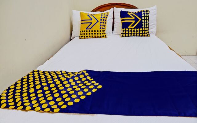 OYO 93108 Homestay H Syarif Syariah – RA Kartini