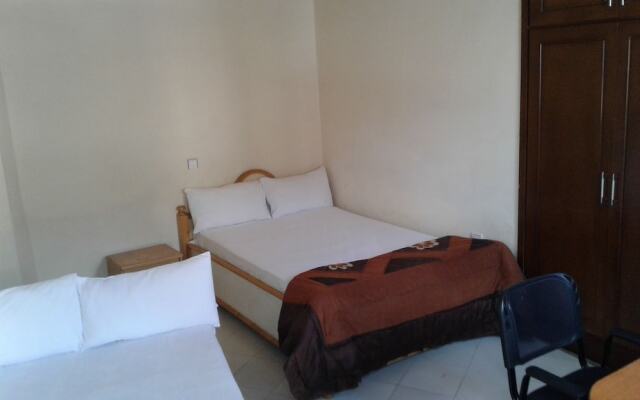 Konjo Guest House