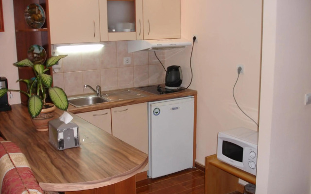 TES Flora Apartments