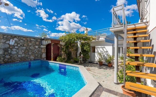House DELFIN