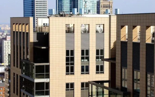 Premium Apartments Platinum Towers