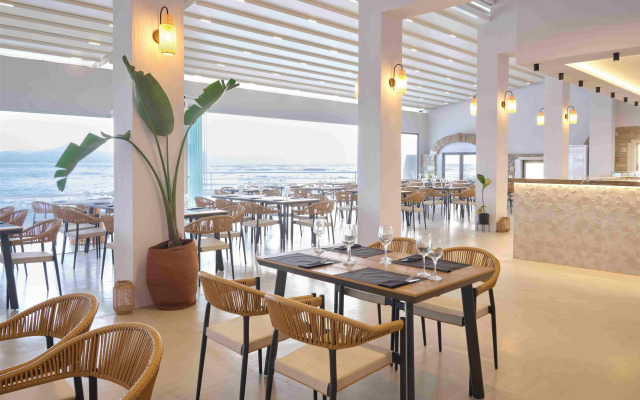 Wyndham Loutraki Poseidon Resort