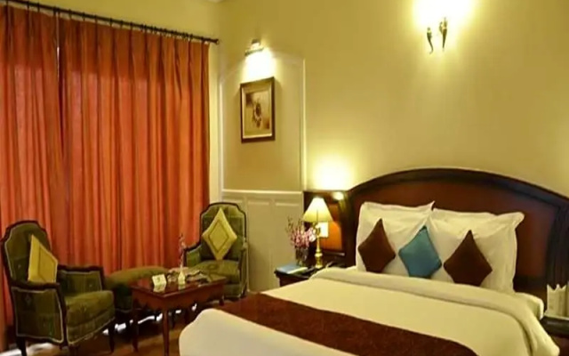 Hotel Babylon International