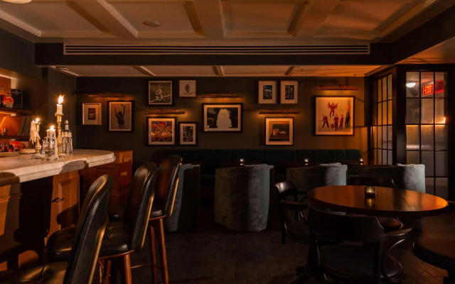 The Drayton Hotel Savannah, Curio Collection by Hilton