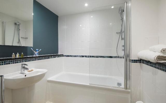 Marlin Aldgate City East