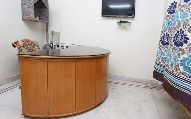 OYO 38149 Shiva Guest House