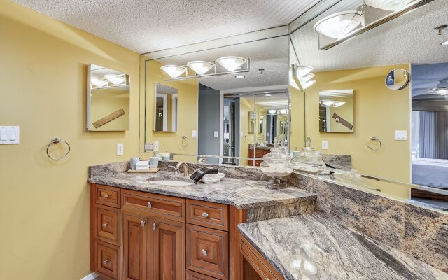 Inlet Reef 510 2 Bedroom Condo by RedAwning