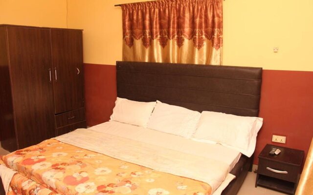 Top Franky Palace Hotel