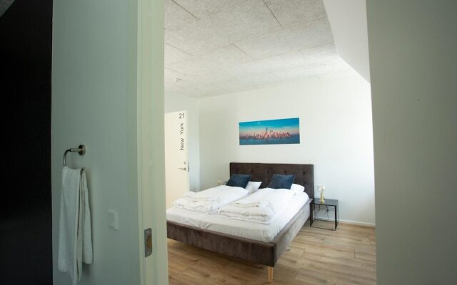 Hotel City