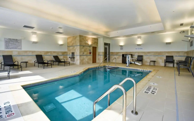 Fairfield Inn & Suites Milwaukee North