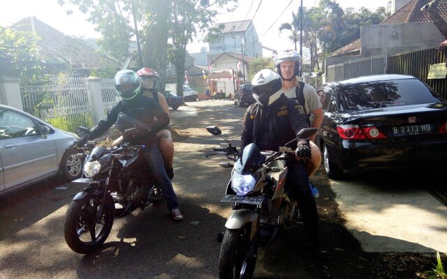 Buton Backpacker Lodge