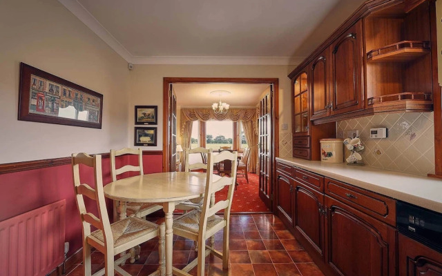 Host Stay Cheviot View