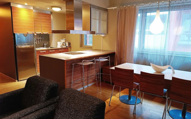 Levi Suites Unna Mànnu