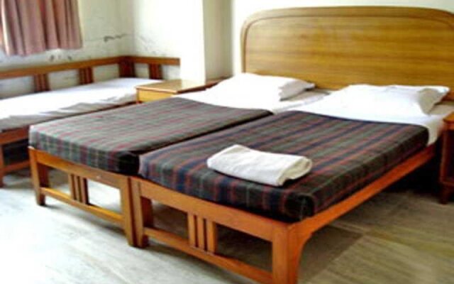 Hotel Meru