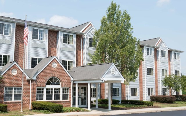 Microtel Inn & Suites by Wyndham West Chester