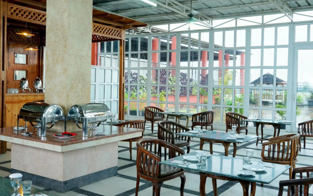 Marilyn Hotel Serpong