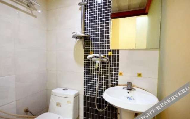 No.9 Villa Apartment Hotel