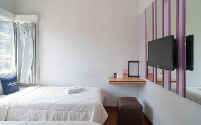 OYO 3808 Fif-fa Hotel Kauman