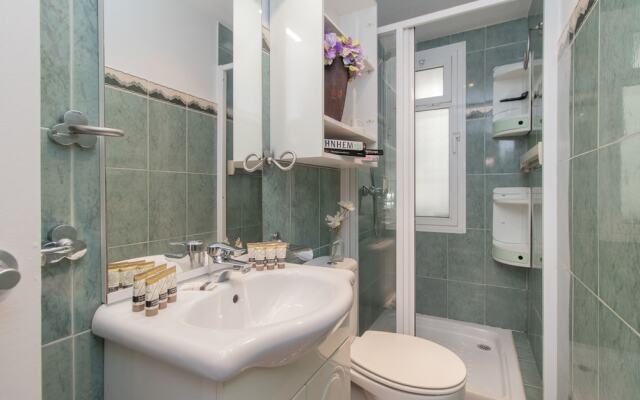 Seaside 2 Bedrooms By the Center