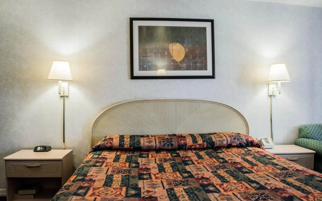 Rodeway Inn Clearwater - Largo