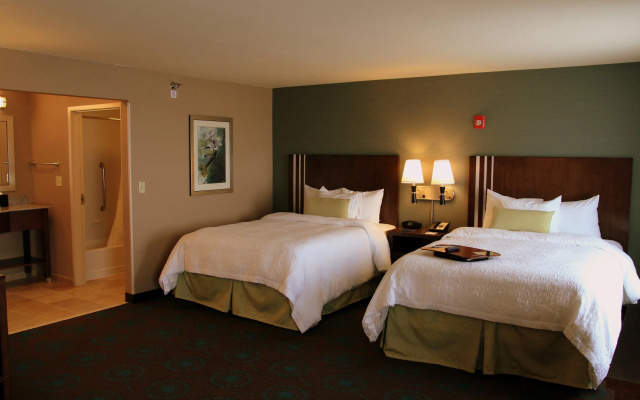 Hampton Inn & Suites Lincoln - Northeast I-80