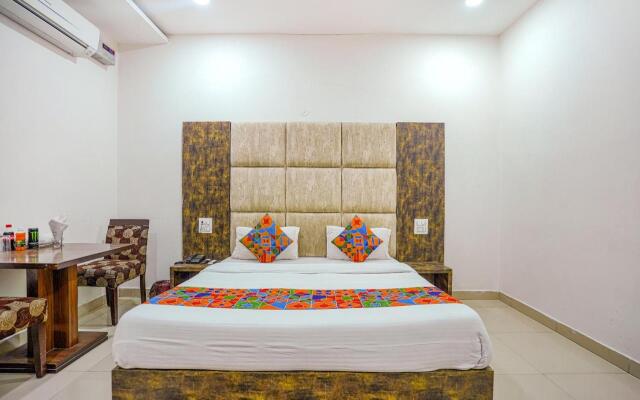 Hotel Grand Inn by OYO Rooms