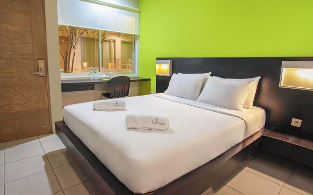 LeGreen Suite Pejompongan