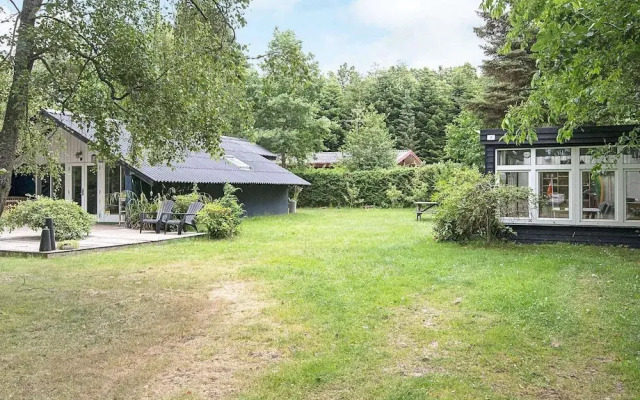 6 Person Holiday Home in Farvang-by Traum