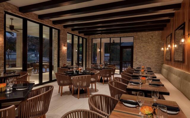 Hoodoo Moab, Curio Collection by Hilton