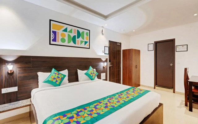 Treebo Aishwarya Grand - 4 km from Promenade Beach