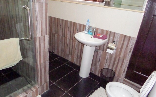 King Serve Guesthouse