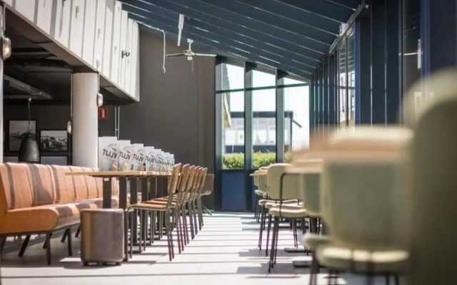 De Vlijt - First Class