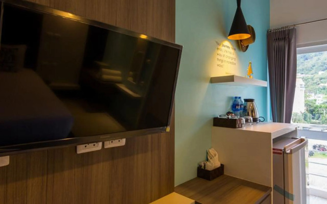 Hotel The Journey Patong New