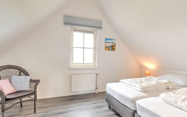 Holiday Home in Wissenkerke With Garden