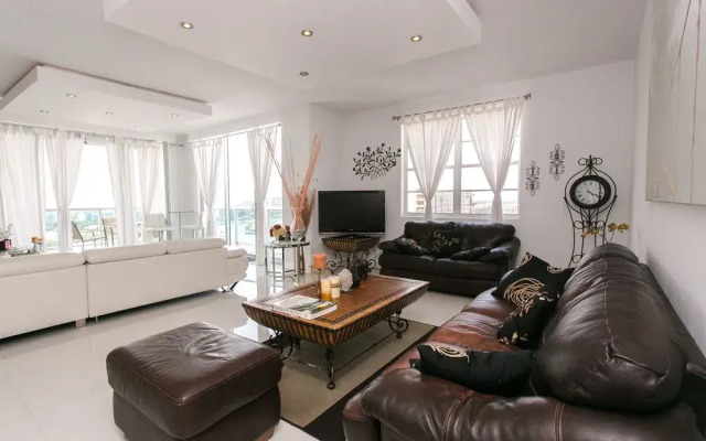 Sian Oceanfront Condos