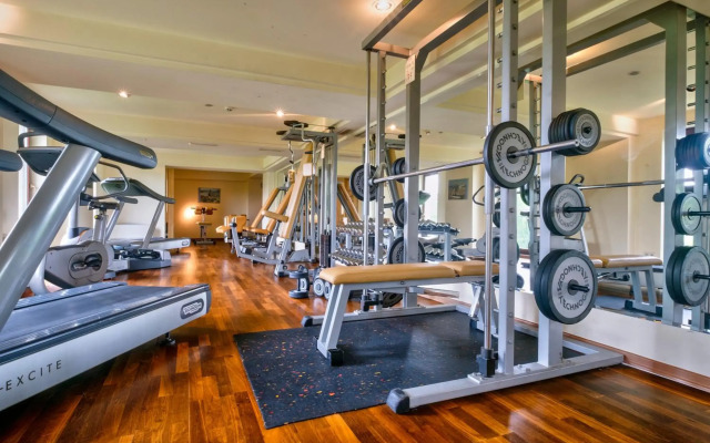 Yantra Grand Hotel -Sharlopov Hotels