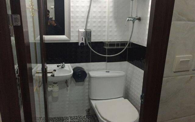 Skylark Hostel