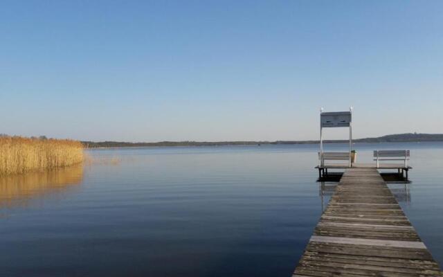 Mitten Im Seenland Und Spreewaldnah, Schoner Garten