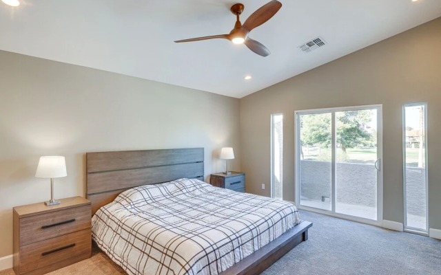 Glendale Golf Getaway w/ Pool & Putting Green!