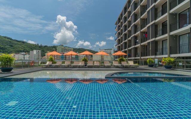 New Square Patong Hotel