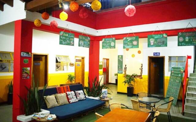 Traveler Hostel